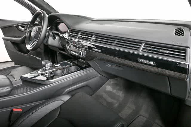 2017 Audi Q7 3.0T Prestige photo 24