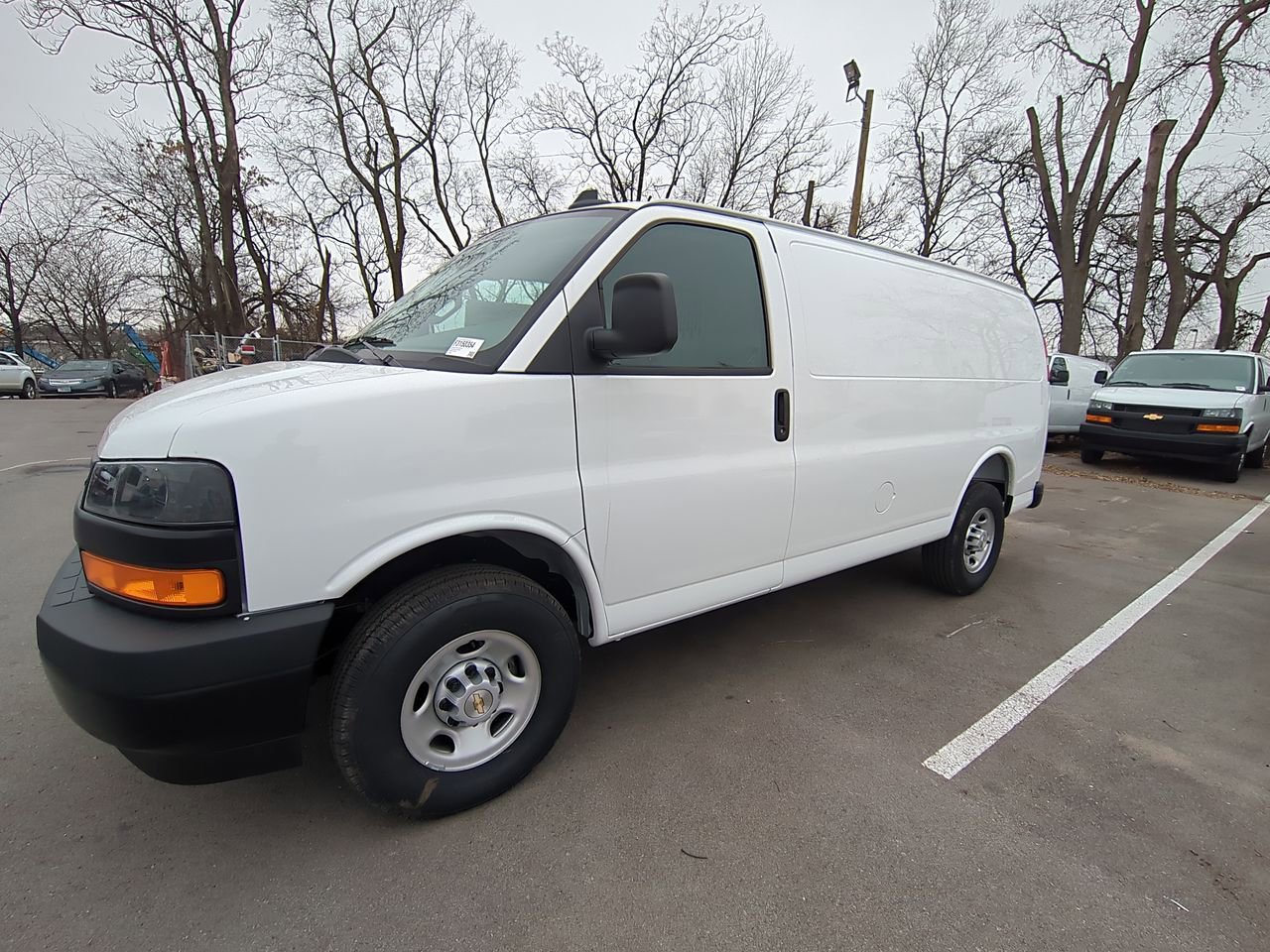 2025 Chevrolet Express Cargo Work Van's photo