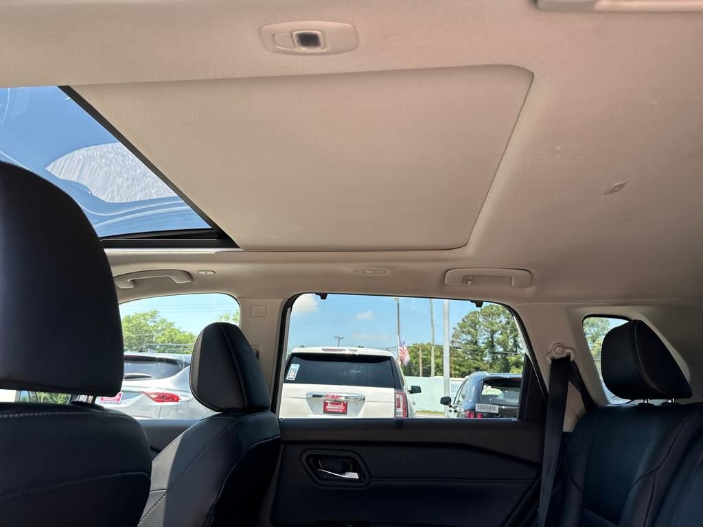 2023 Nissan Rogue SL photo 21