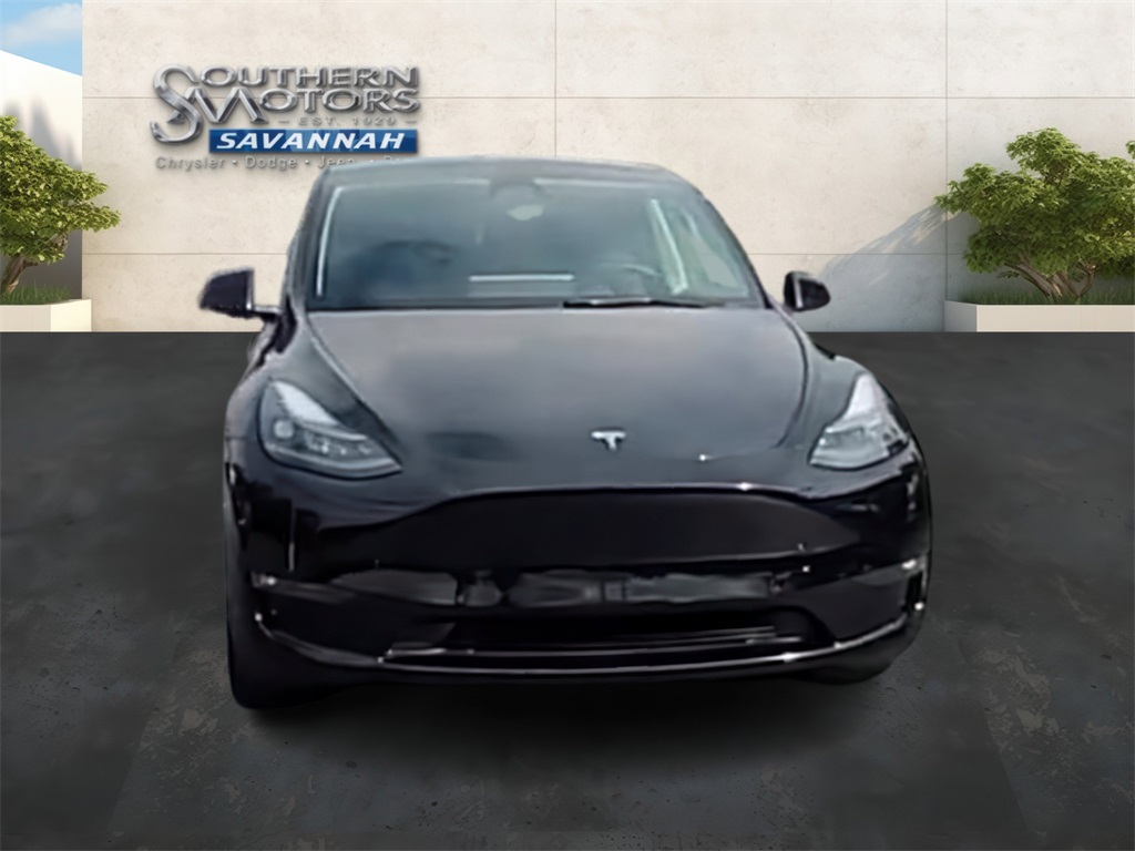 2025 Tesla Model Y Long Range photo 34