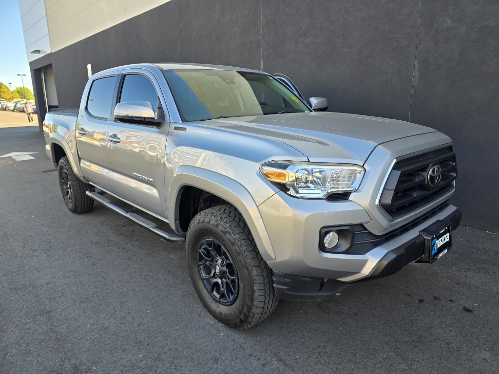 2020 Toyota Tacoma SR5 photo 8