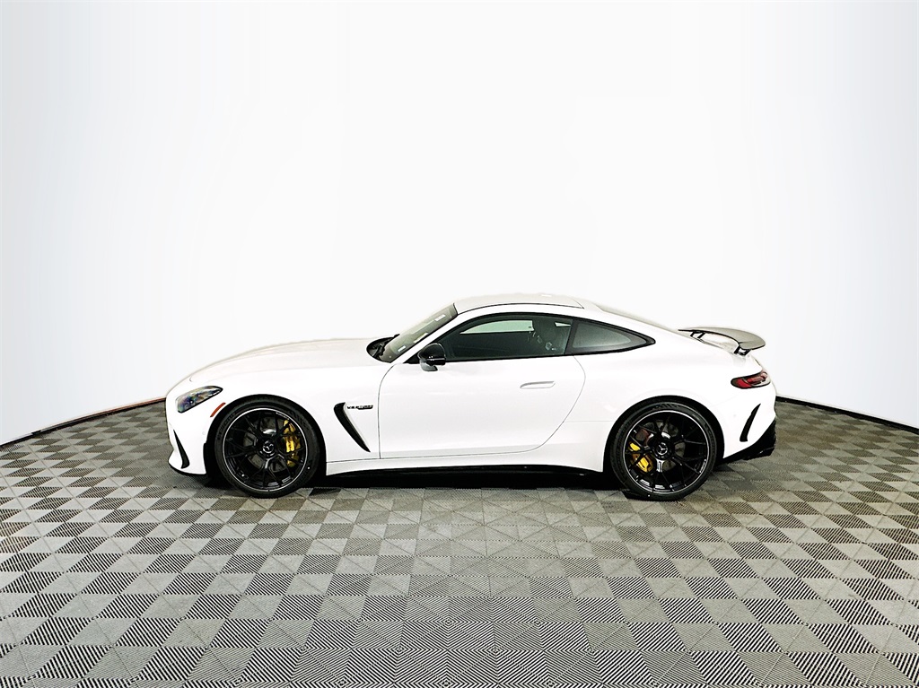 2025 Mercedes Benz AMG GT 55 photo 4