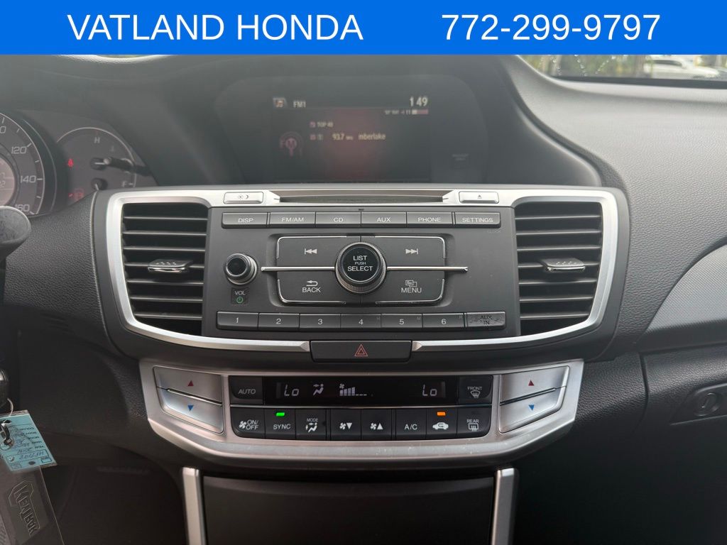 2014 Honda Accord photo 21
