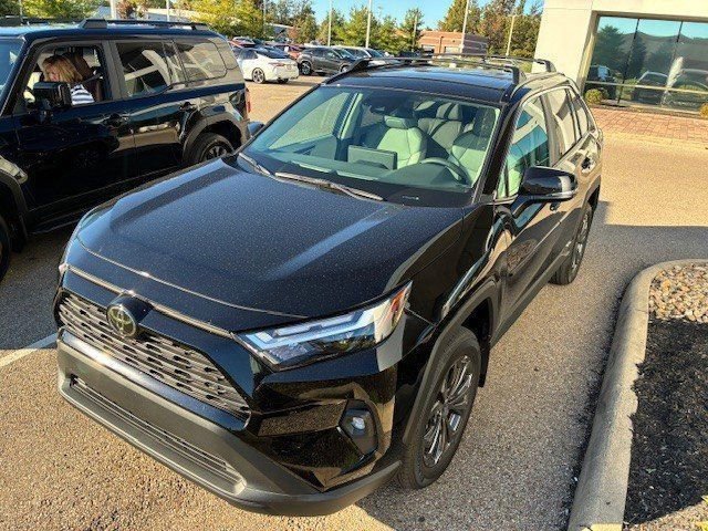 Used 2025 Toyota RAV4 XLE Premium with VIN 4T3B6RFV0SU186605 for sale in Northfield, Minnesota