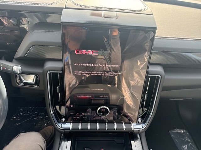 2026 Gmc Yukon AT4 photo 19