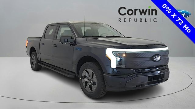 2025 Ford F-150 Lightning Flash's photo