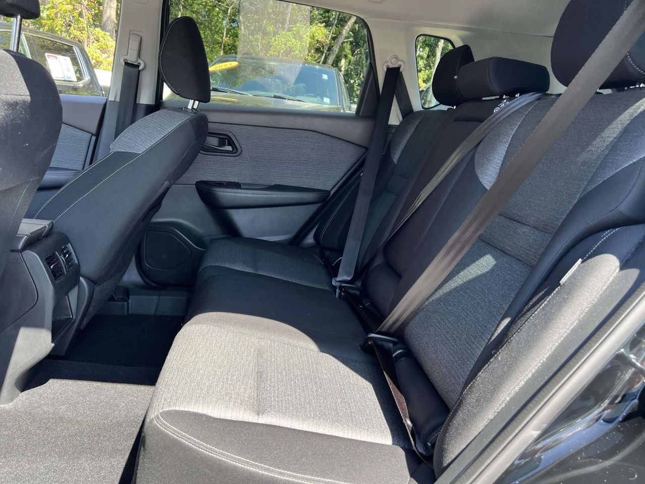 2021 Nissan Rogue S AWD photo 11
