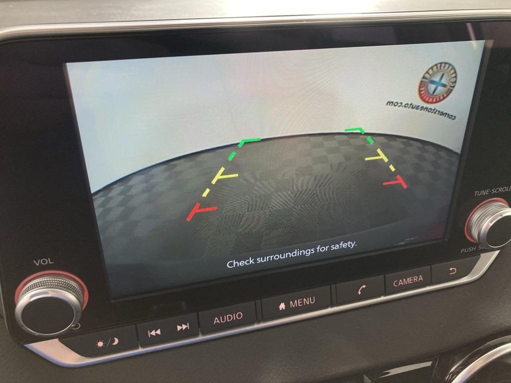2024 Nissan Sentra SV photo 4