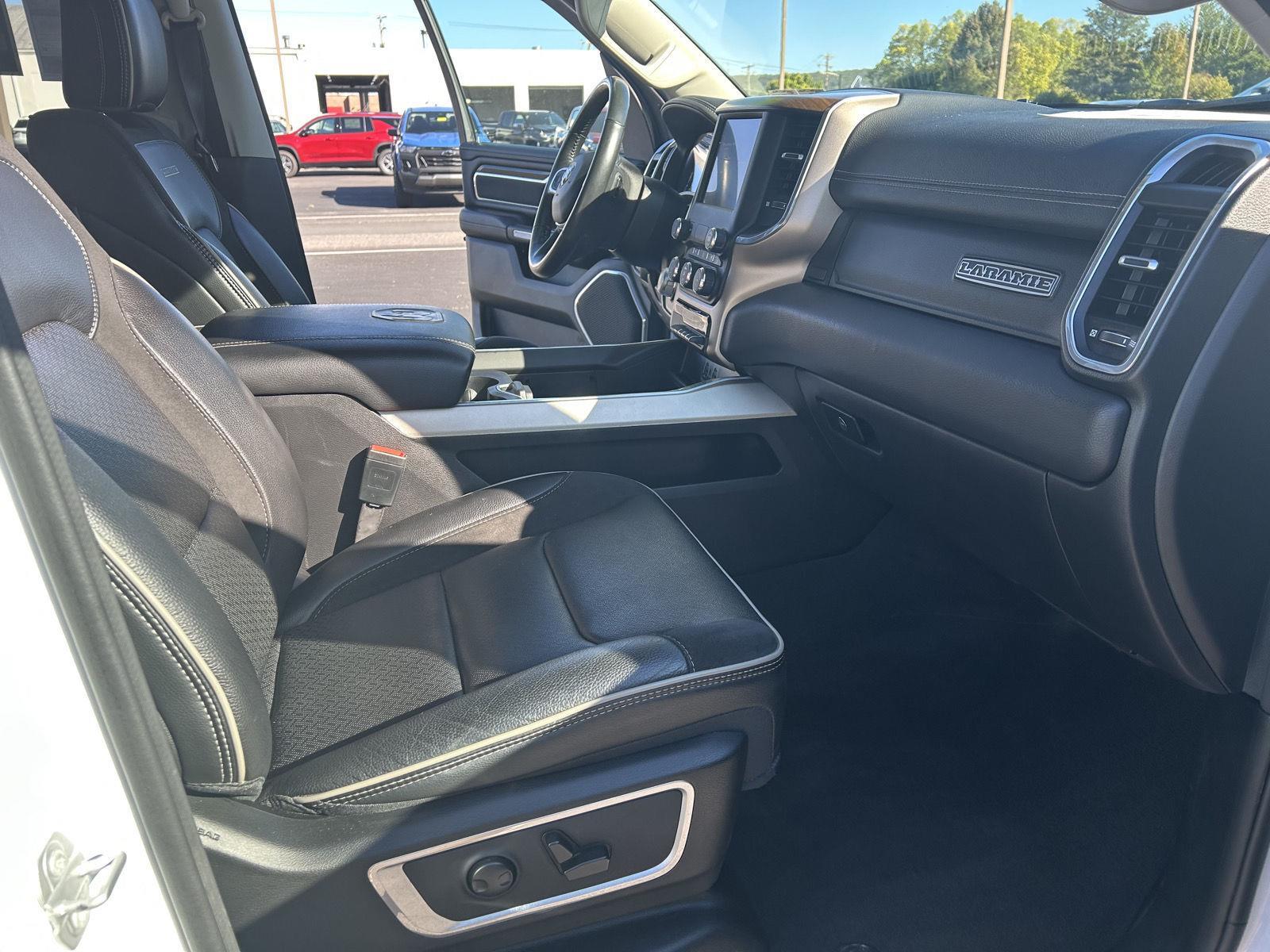 2022 Ram 1500 Laramie photo 25
