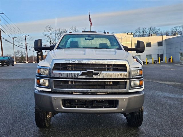 2024 Chevrolet Silverado 6500HD Work Truck photo 8