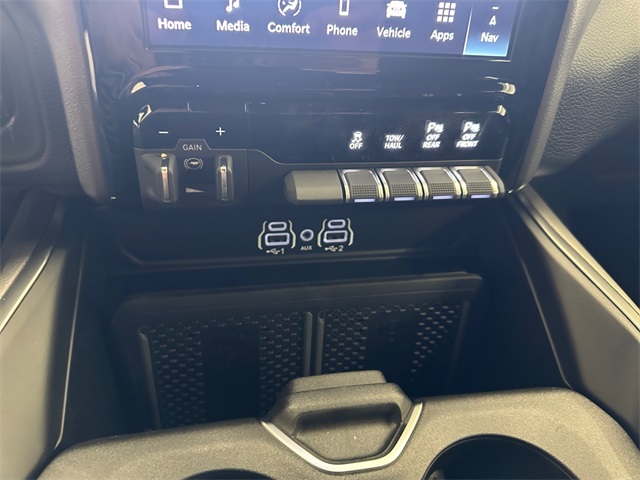2026 Ram 2500 Big Horn photo 31