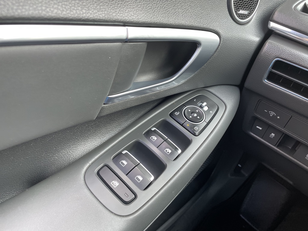 2020 Hyundai Sonata SEL Plus photo 20