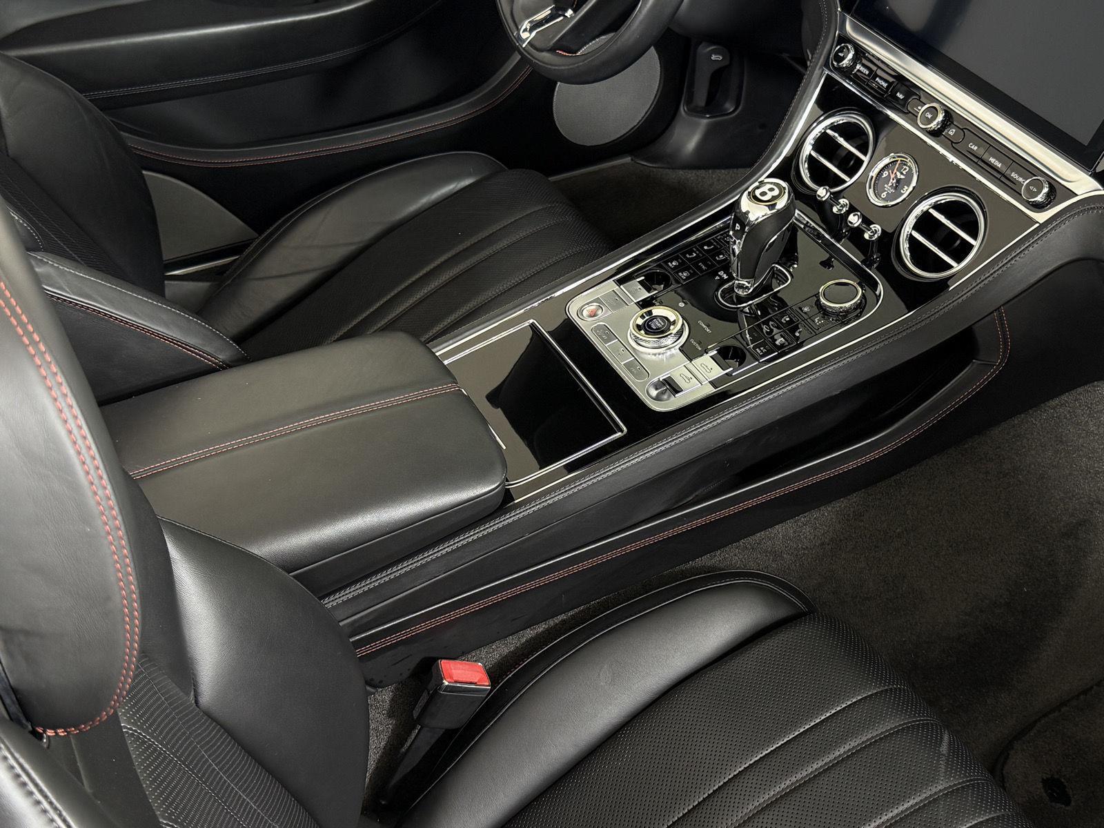 2020 Bentley Continental GT V8 photo 32