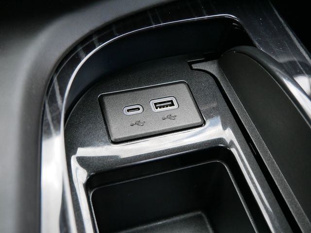 2024 Cadillac Escalade V-Series photo 19