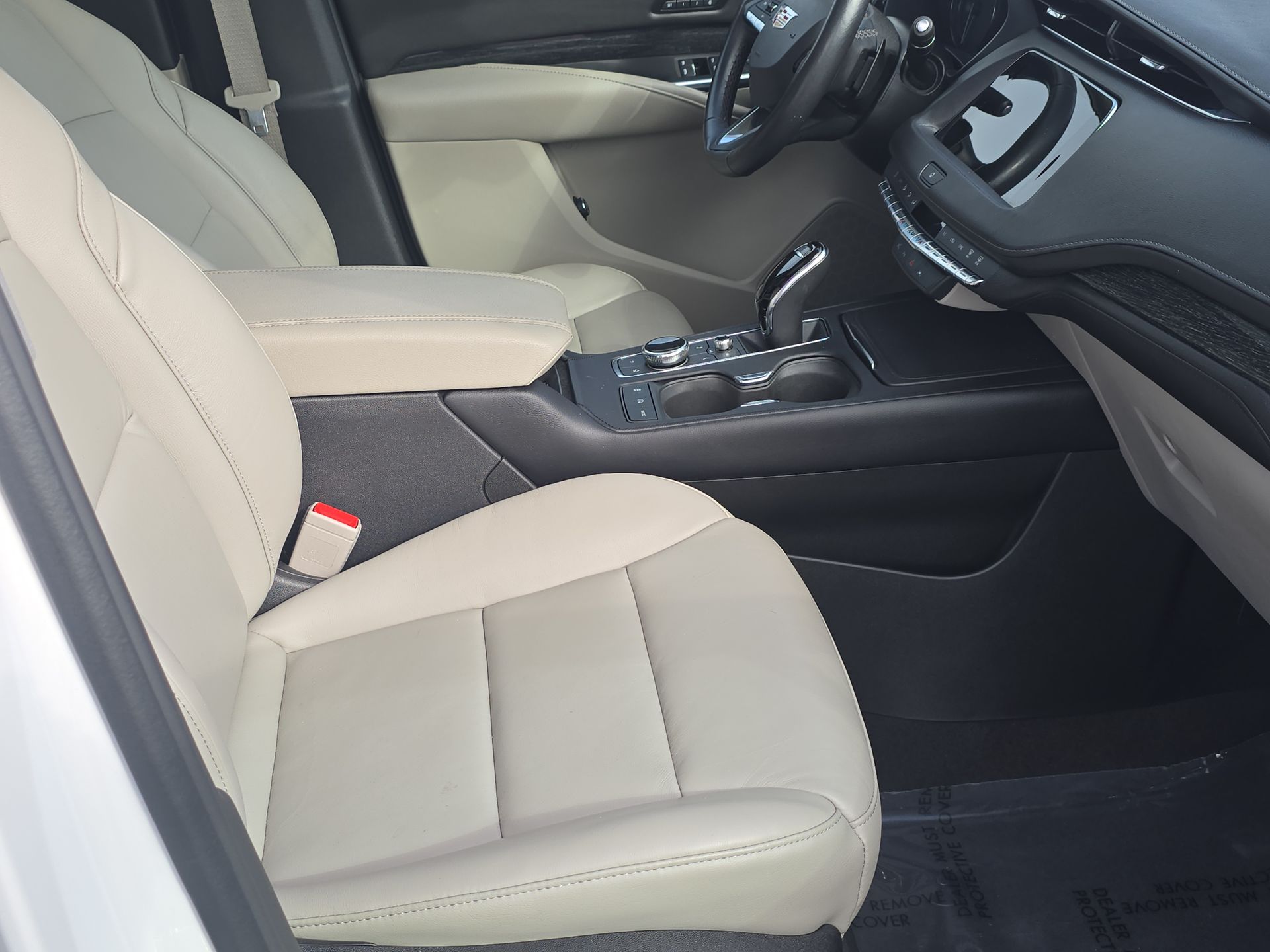 2022 Cadillac XT4 Premium Luxury photo 60