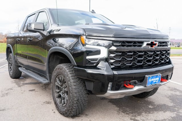 2024 Chevrolet Silverado 1500 ZR2 photo 4
