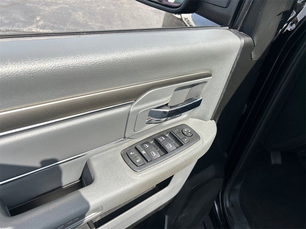 2020 Ram 1500 Classic photo 13