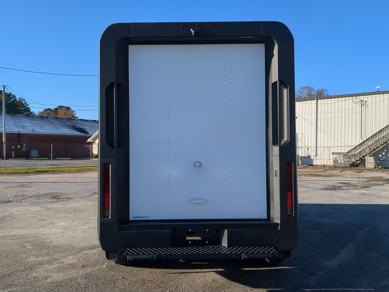 2025 Chevrolet BrightDrop 400 photo 2