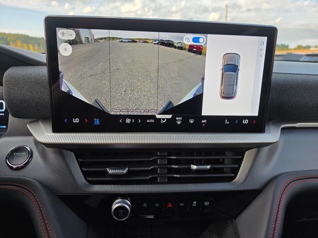 2025 Ford Explorer ST photo 23