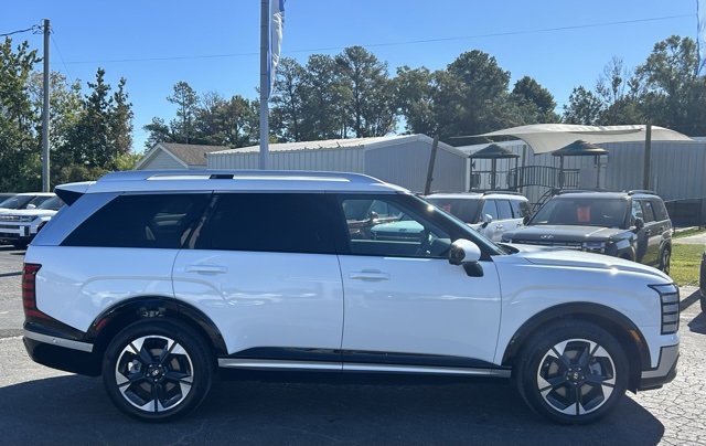 2026 Hyundai Palisade Limited photo 2