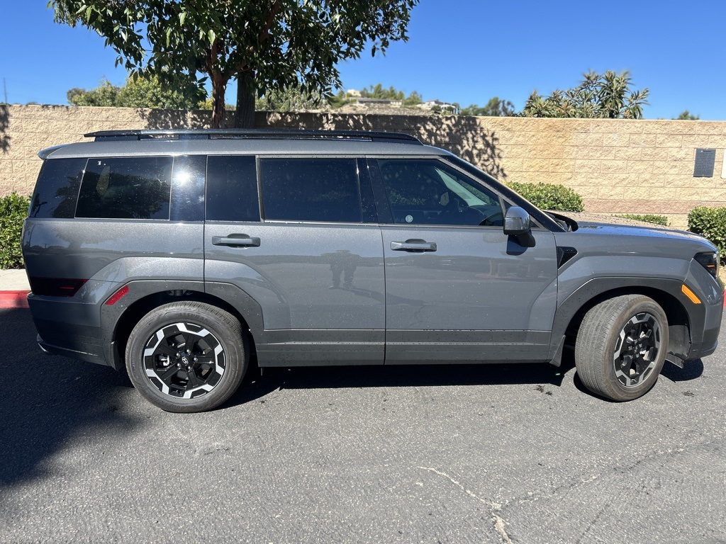 Used 2025 Gray Hyundai SEL image 8