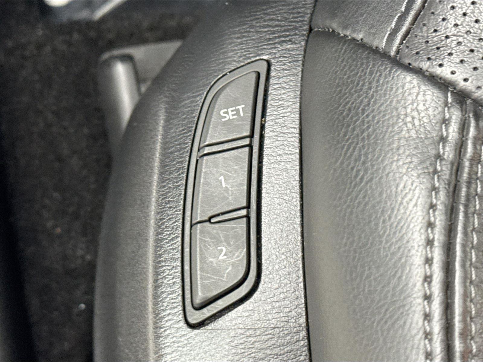 2022 Mazda CX-9 Touring photo 32