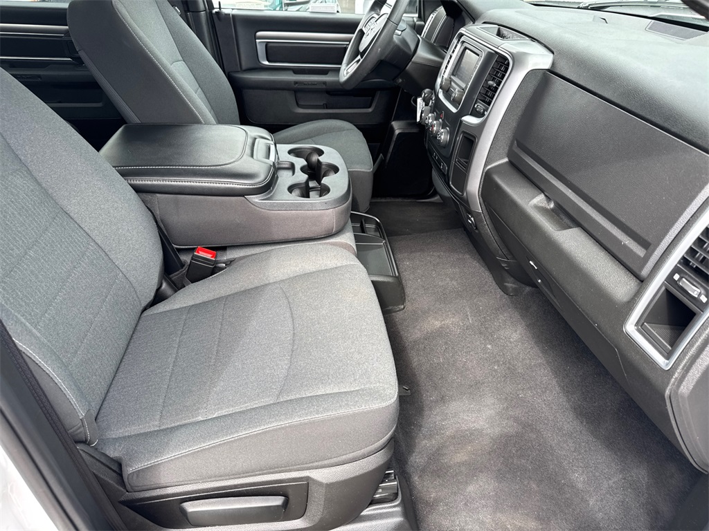 2024 Ram 1500 Classic Warlock photo 14
