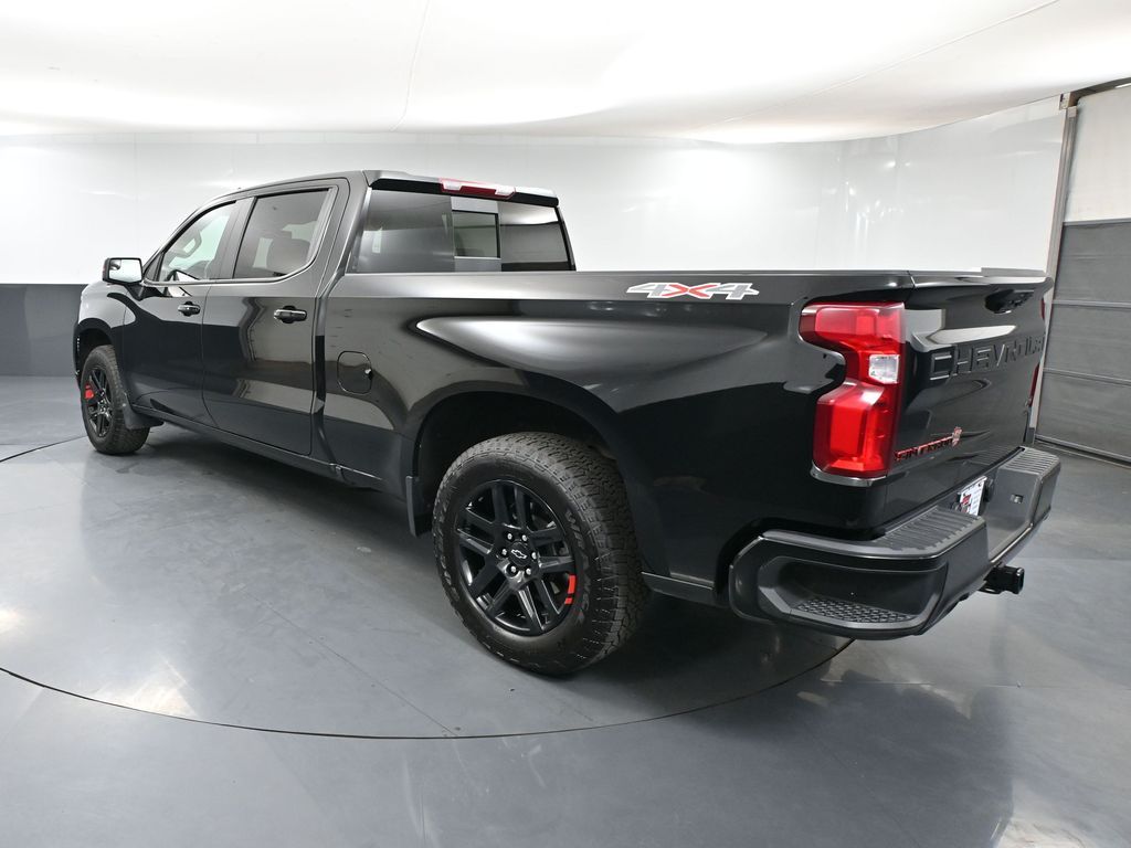 2025 Chevrolet Silverado 1500 RST photo 6