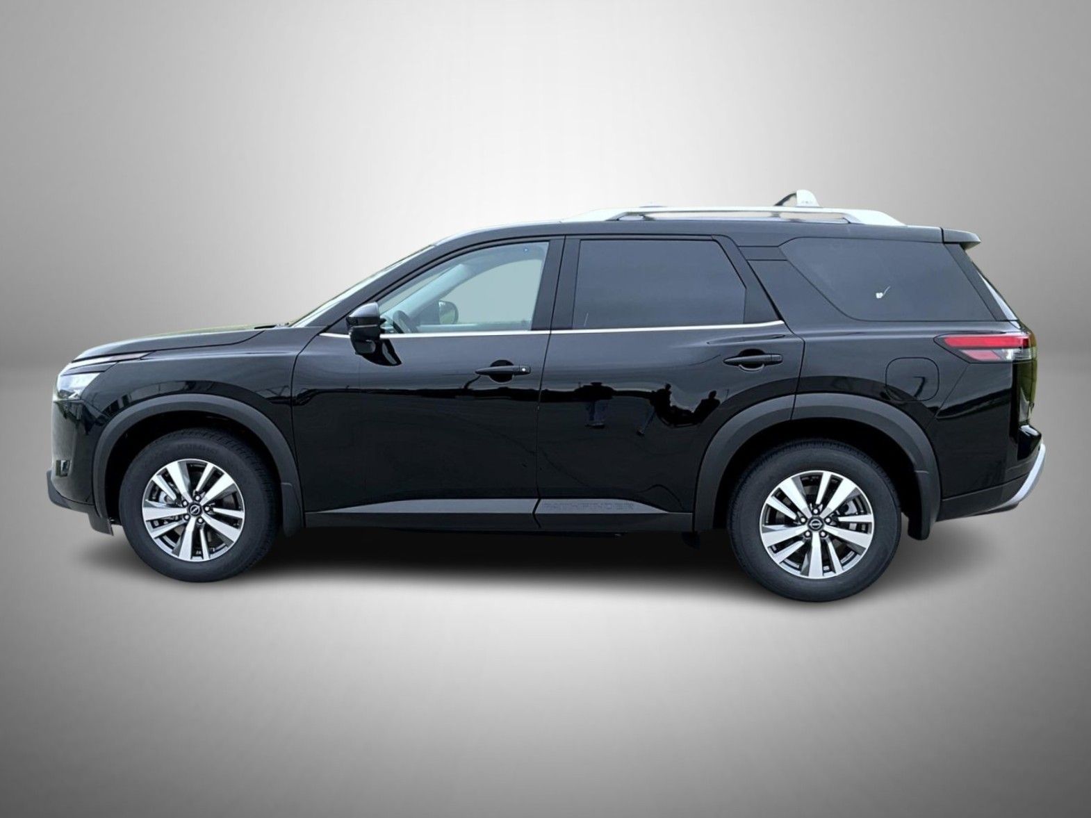 2025 Nissan Pathfinder SL photo 8