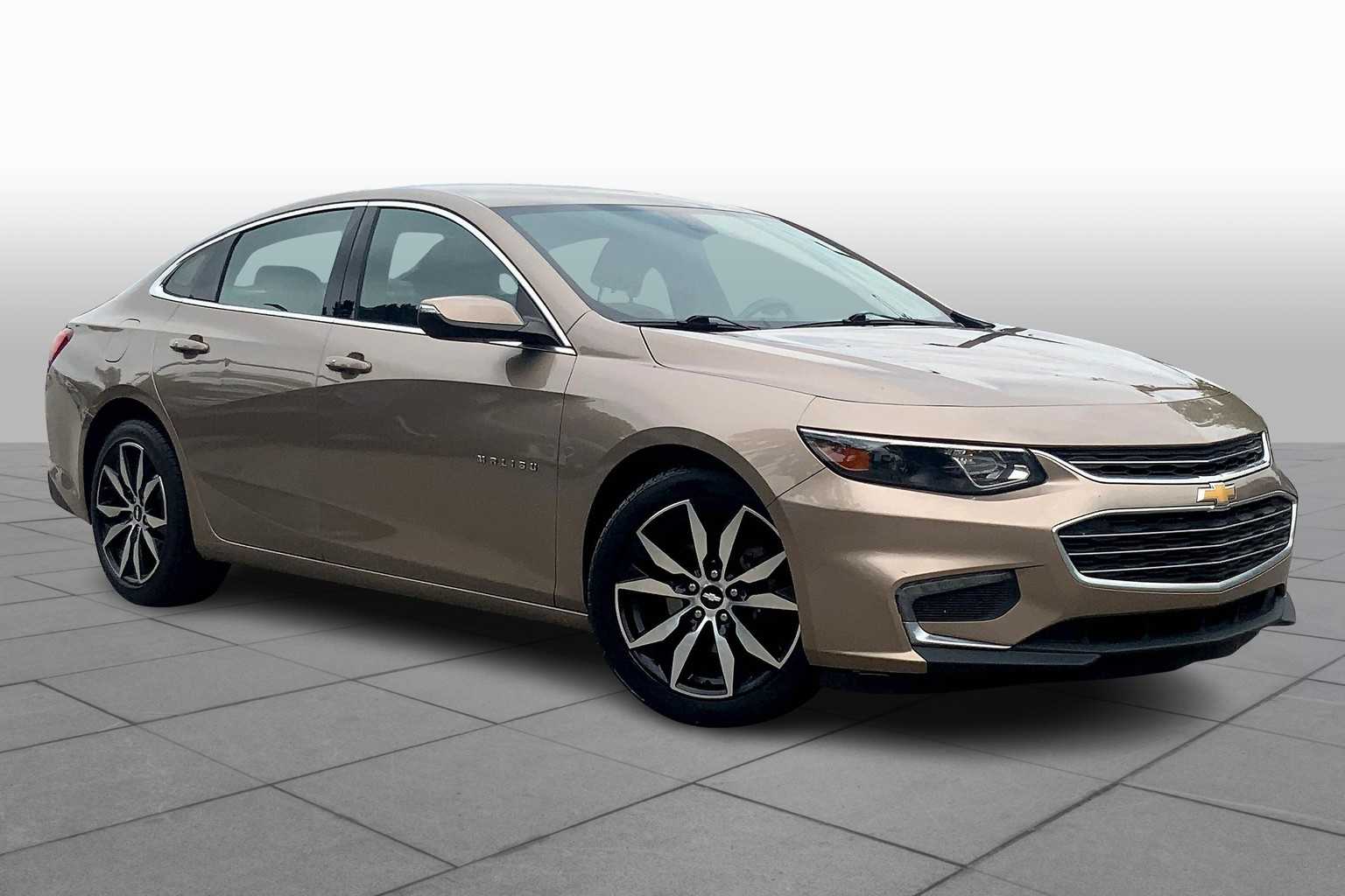 Used 2018 Chevrolet Malibu 1LT with VIN 1G1ZD5STXJF280260 for sale in Mission, KS