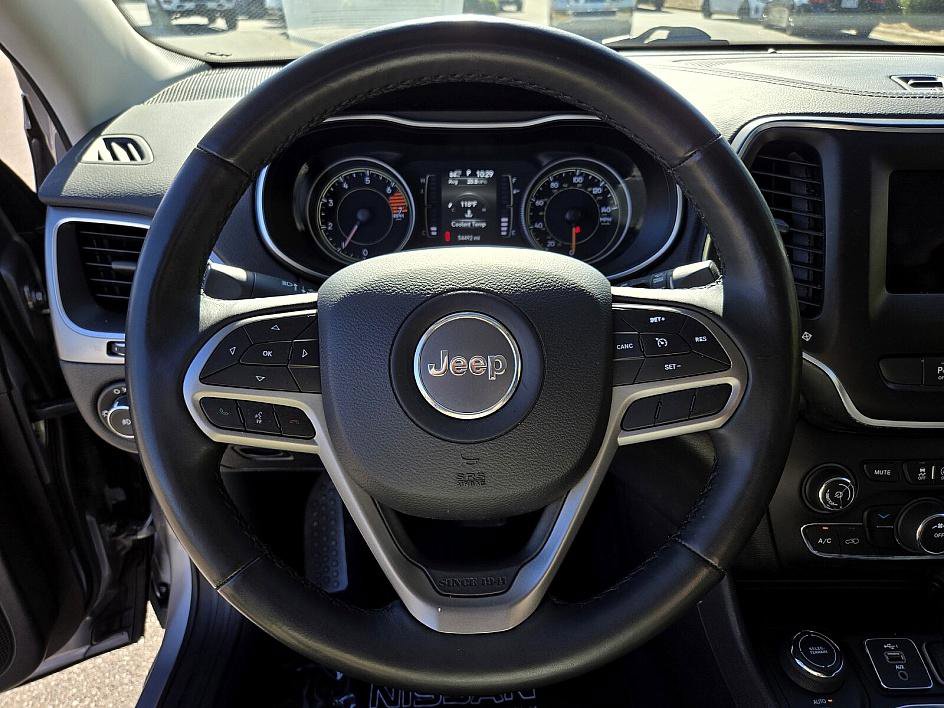 2019 Jeep Cherokee Latitude photo 16