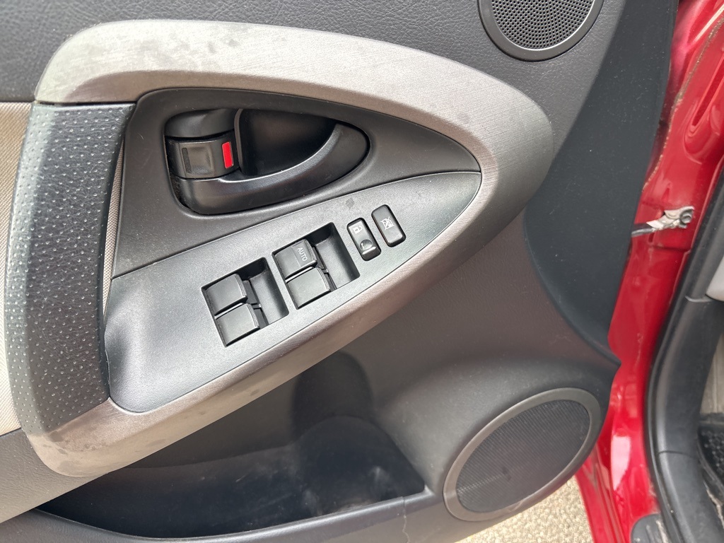 2012 Toyota RAV4 Base photo 4