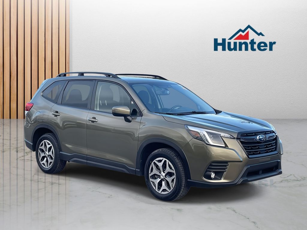2024 Subaru Forester Premium