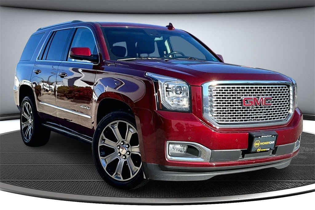 2017 GMC Yukon Denali's photo