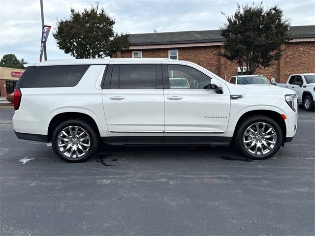 2022 Gmc Yukon XL SLT photo 24