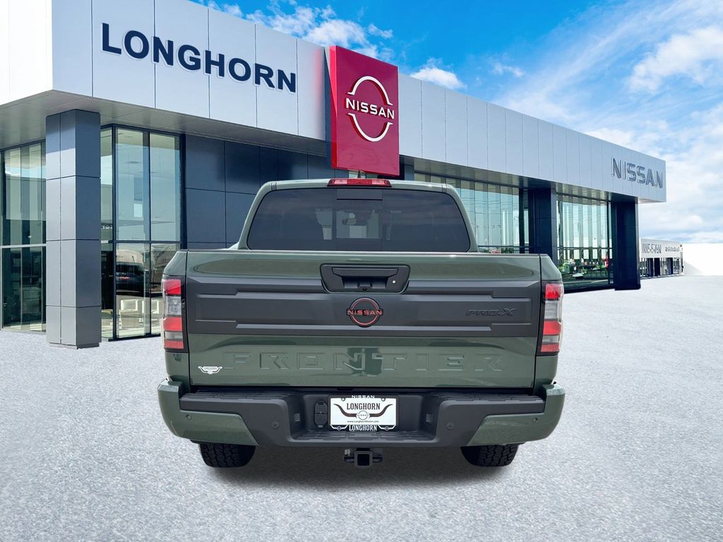 2025 Nissan Frontier PRO-X photo 3