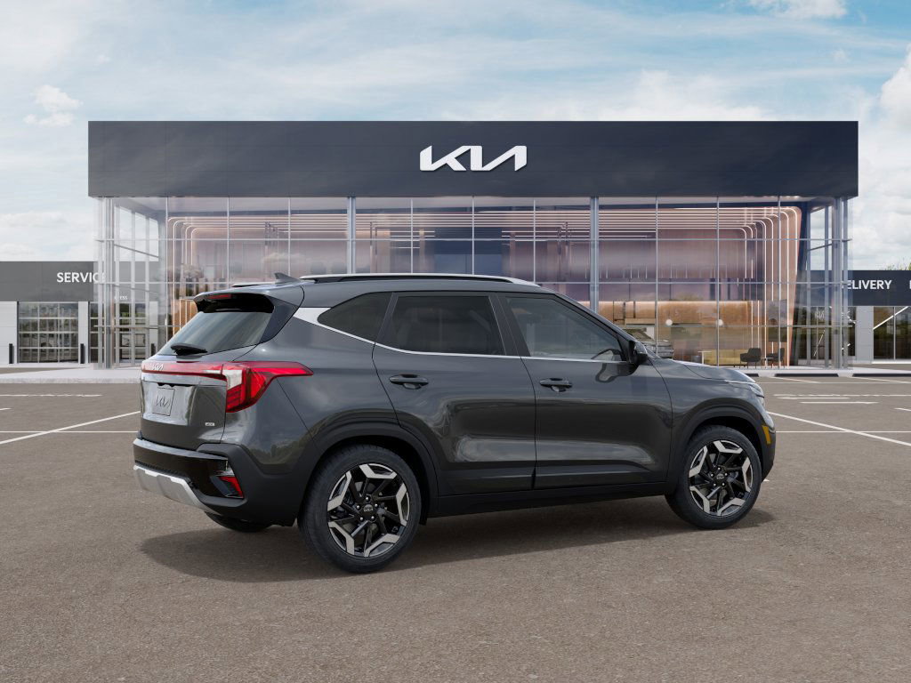 2024 Kia Seltos SX photo 5