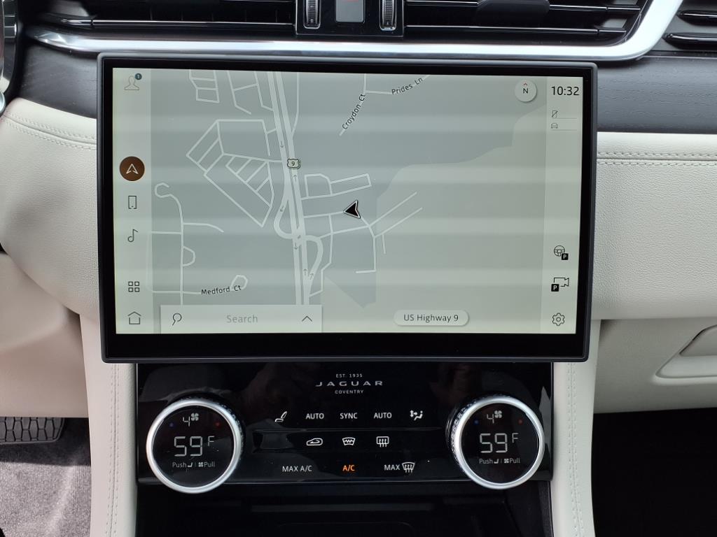 2026 Jaguar F-PACE P250 R-Dynamic S photo 9