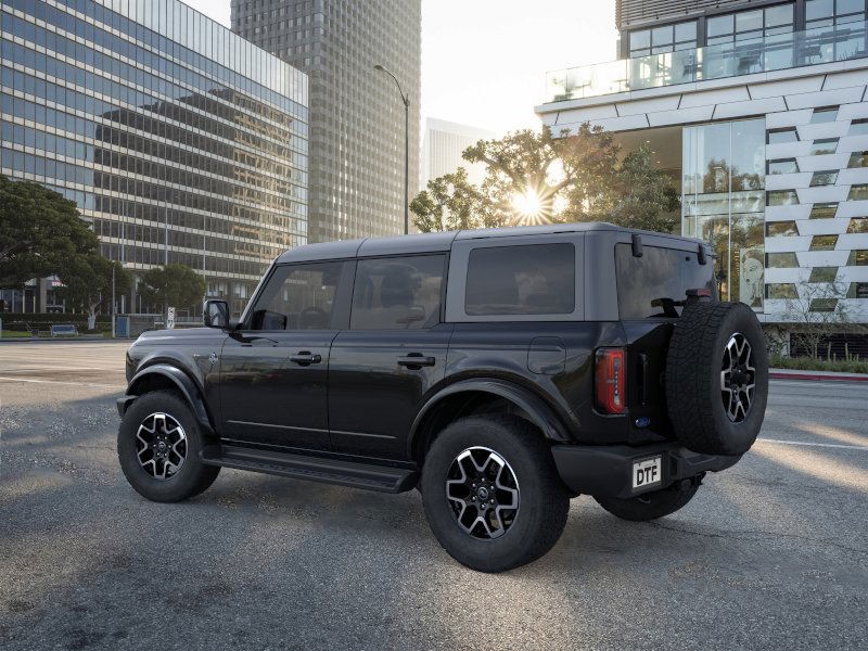2025 Ford Bronco Outer Banks photo 2