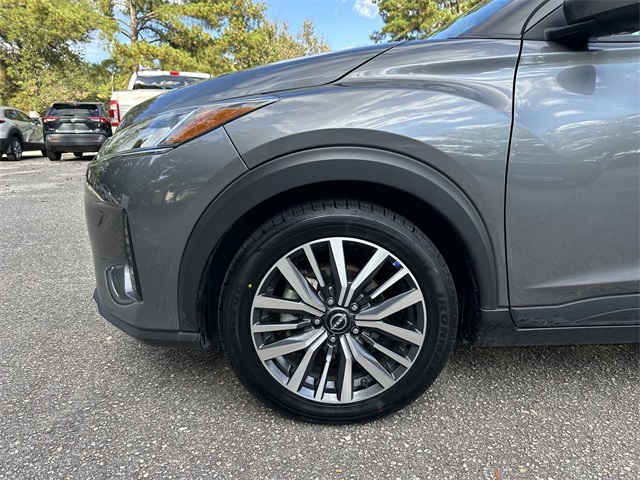 2024 Nissan Kicks SV photo 10