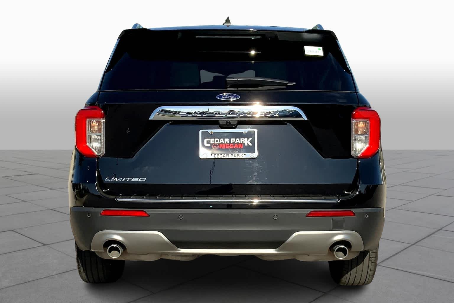 2024 Ford Explorer Limited photo 4