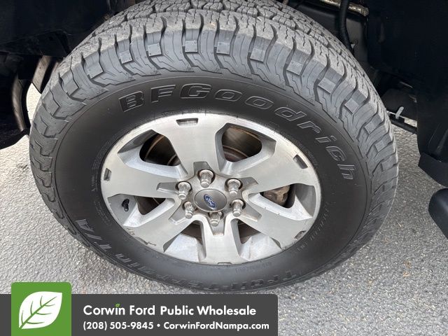 2011 Ford F-150 FX4 photo 8