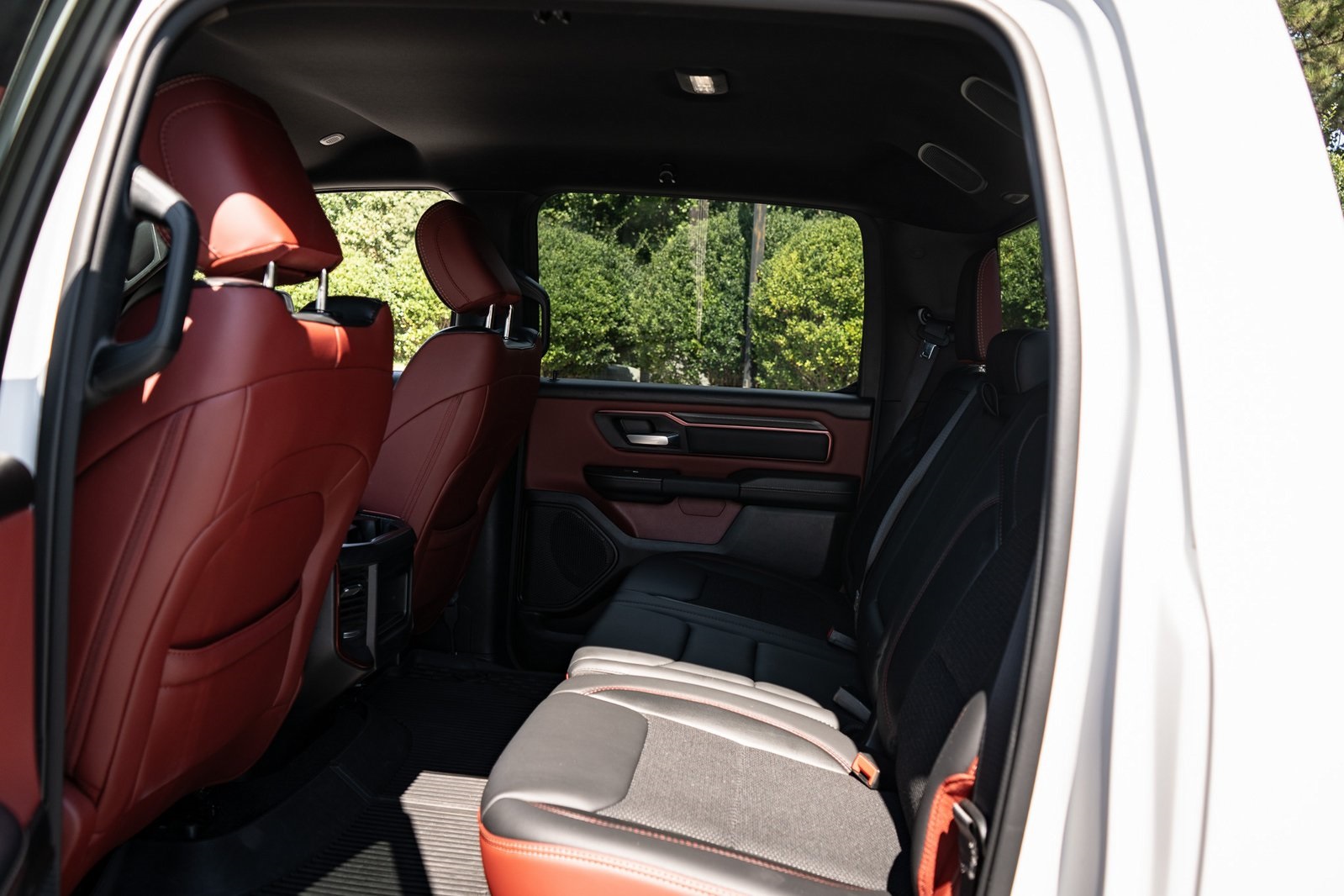 2025 Ram 1500 Rebel photo 15