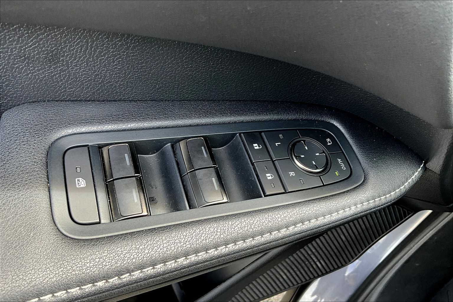 2023 Lexus RX Premium photo 34