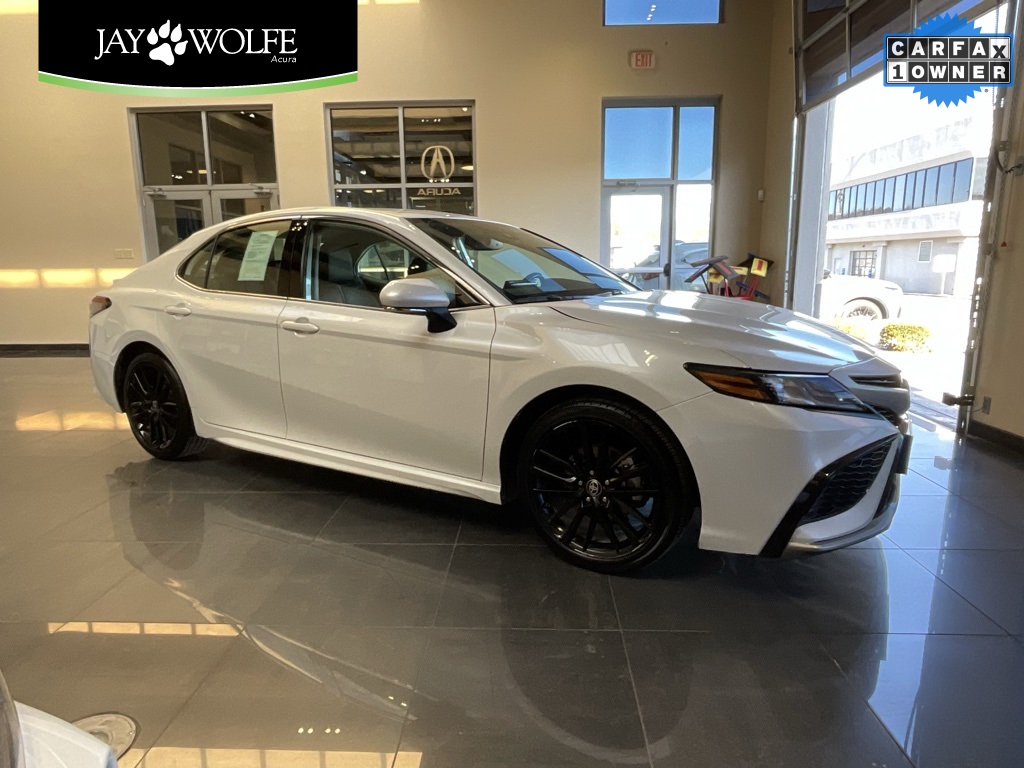 2024 Toyota Camry XSE's photo