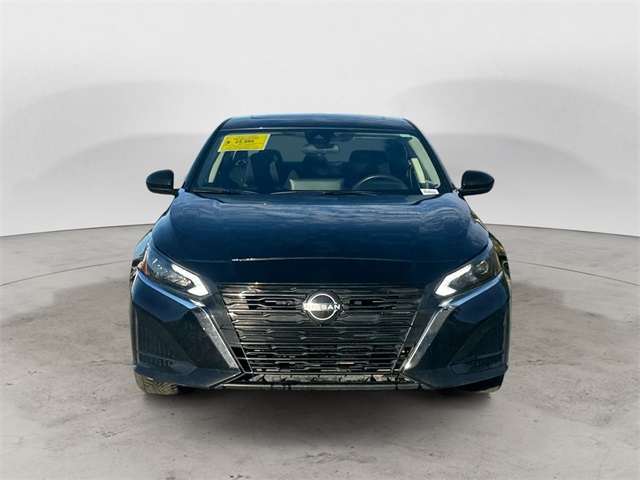 2024 Nissan Altima 2.5 SV photo 8