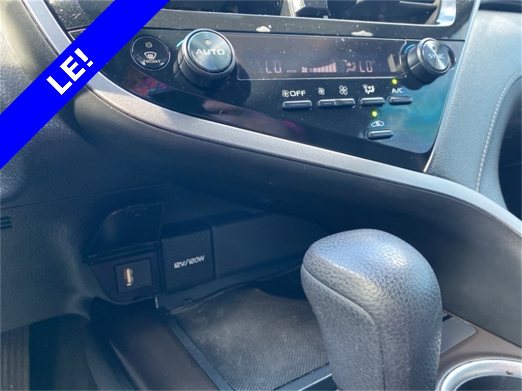 2023 Toyota Camry LE photo 15