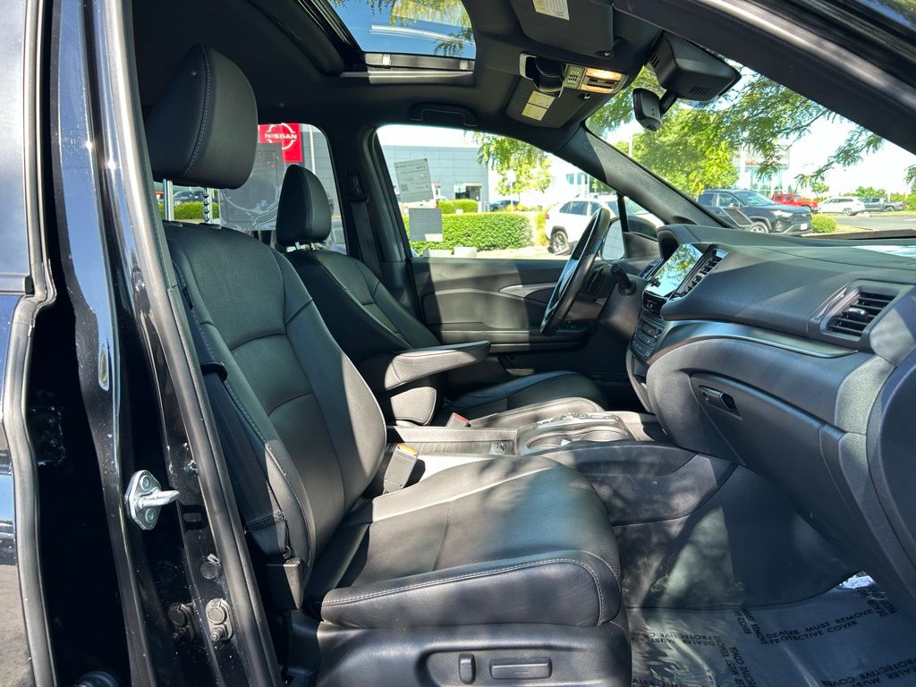 2023 Honda Passport EX-L photo 25