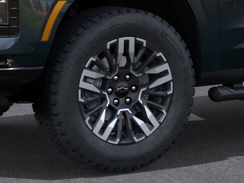 2026 Chevrolet Suburban Z71 photo 9