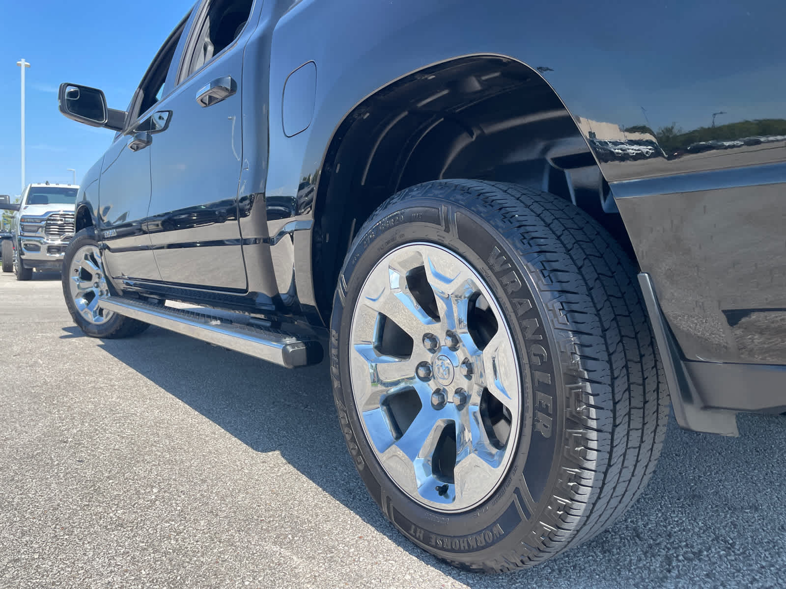 2019 Ram 1500 Big Horn Lone Star photo 6